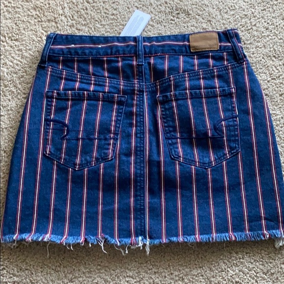 American Eagle skirt - Picture 2 of 3